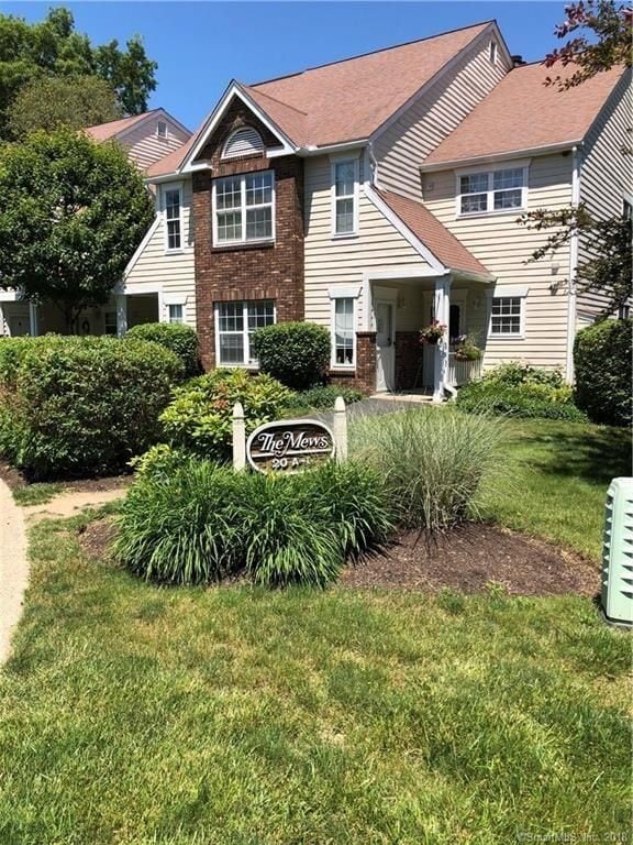 Building Photo - 20 Janet Cir Unit 20k