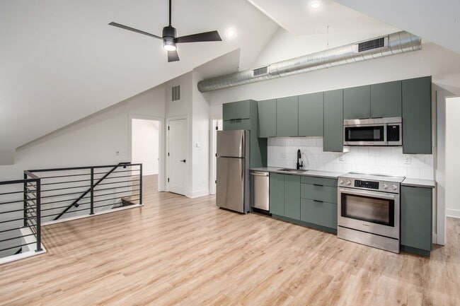 Photo - 201-205 West 1st Avenue Unit Carriage House