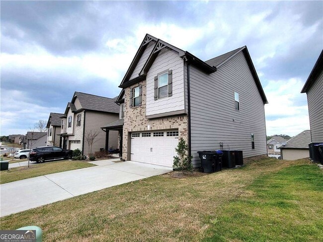 Photo - 1866 Castleberry Ln