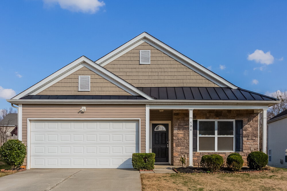 Photo - 506 Lindsborg Trail