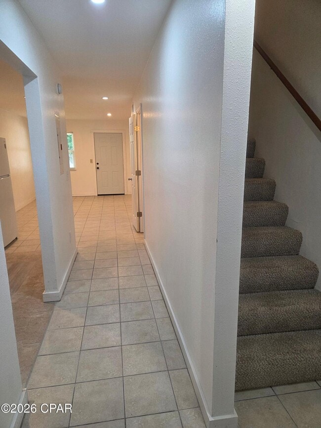 Photo - 6332 Omoko St