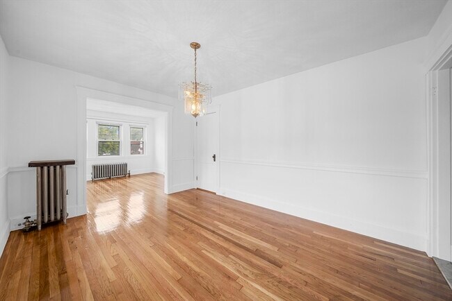 Photo - 180 Faneuil St Unit 2