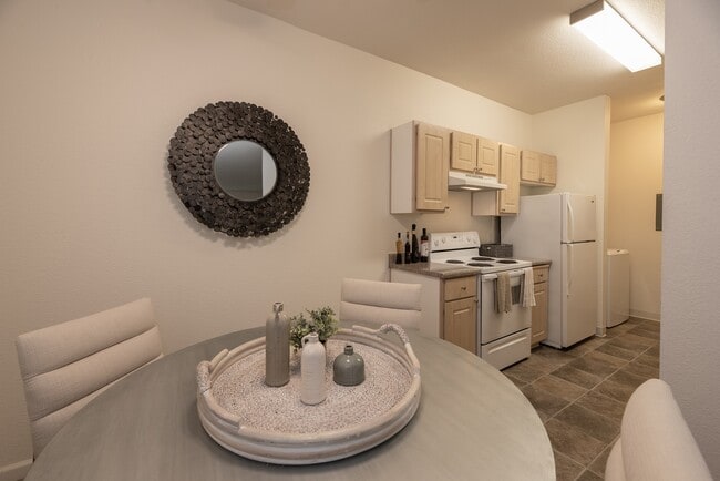 Photo - Stanford Heights