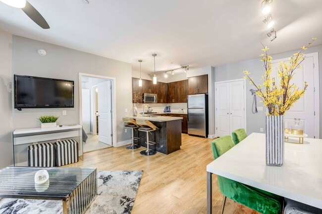 Photo - Biltmore at Camelback