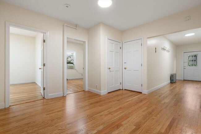 10 Frances St Unit 10