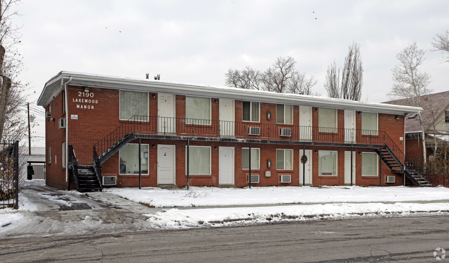 Photo - Lakewood Manor Apartments