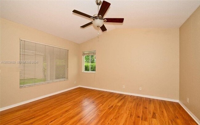 Photo - 1530 Canary Island Dr