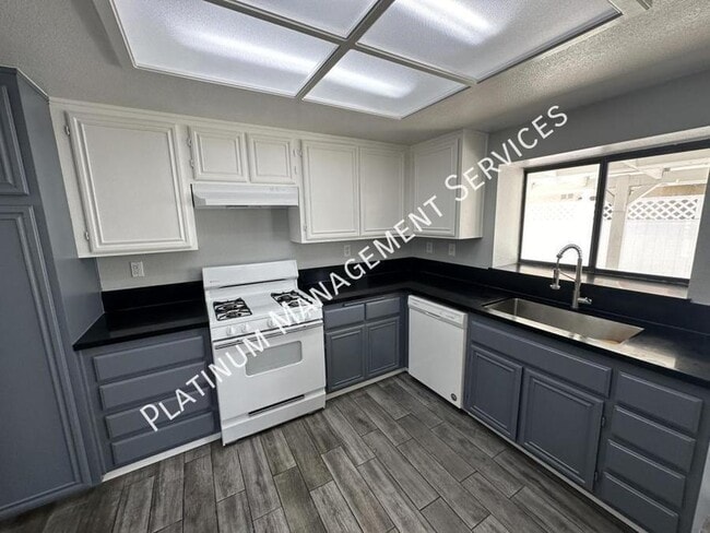 Photo - 4206 E Ave Q14