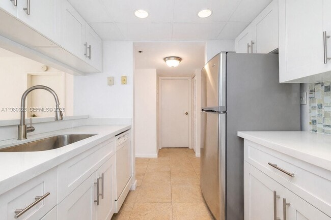 Photo - 7601 E Treasure Dr Unit 2309