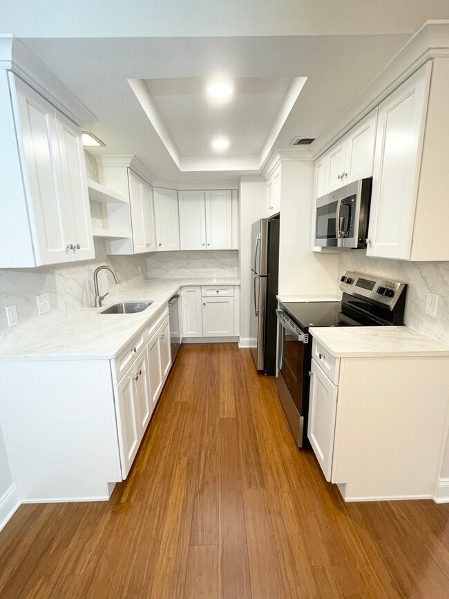 293B Sharon Way