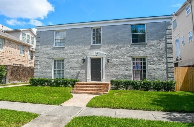Building Photo - 2718 Wroxton Rd Unit 1