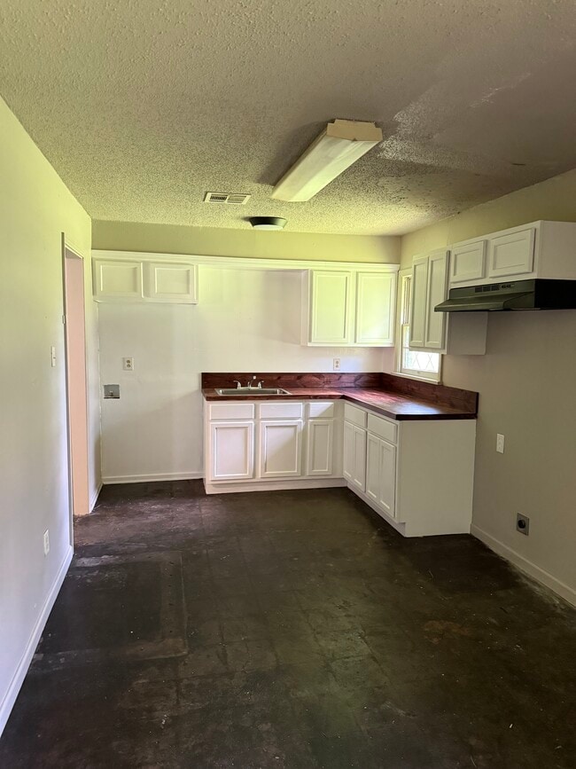 Photo - 803 Garland St