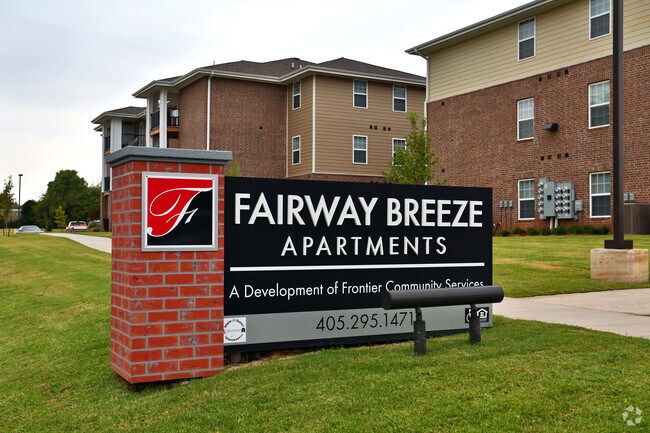 Fairway Breeze - Fairway Breeze Apartments