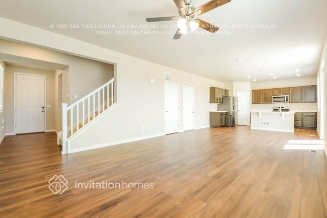 Photo - 452 Elbert St