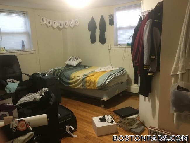 Photo - 3 President Terrace Unit B