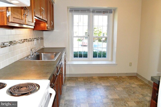 Photo - 422 Briar Creek Dr