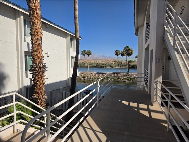 Photo - 1800 Club House Dr Unit 25
