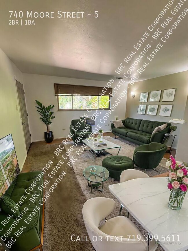 Photo - 740 Moore St Unit 5
