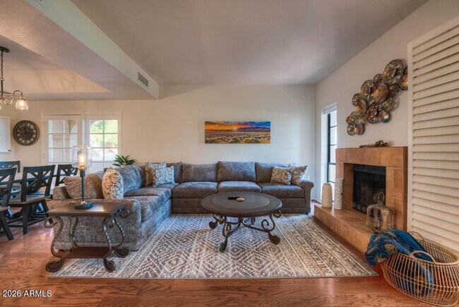 6139 N 28th Pl Unit 57