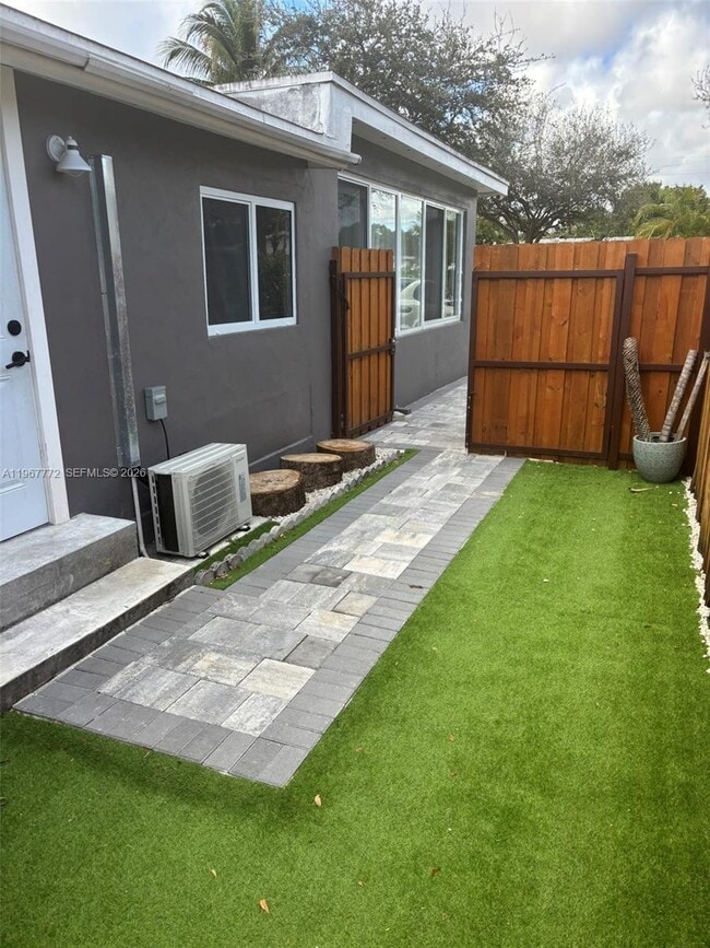 Photo - 80 NE 133rd St Unidad B