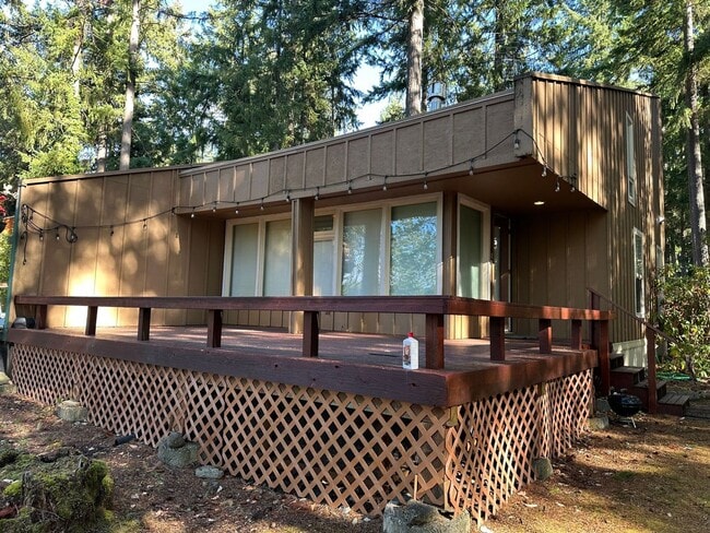 Building Photo - Lakeview Living in Clearwood – 2 Bed / 2 Bath Home in Yelm, WA