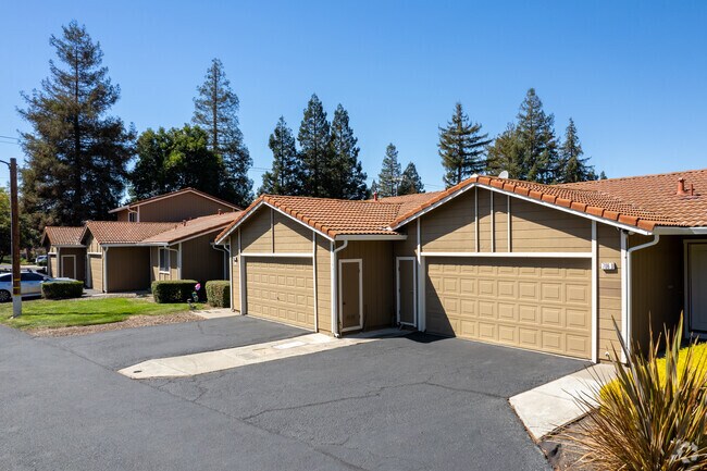 Photo - Oak Grove Terrace