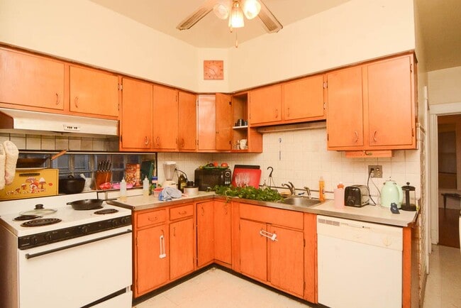 Photo - 3815 N Damen Ave Unit J01P