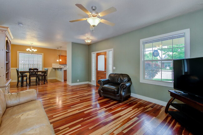 Photo - Beautiful Home In Hidden Springs