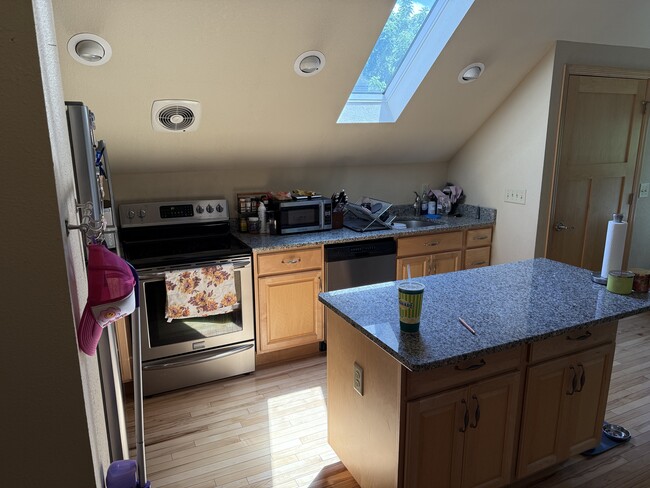 Photo - 6215 N Willow Glen Ln Apartments Unit 6215NWillowGlenLane