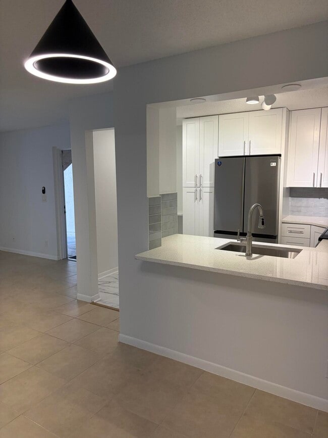 Photo - 13811 Oneida Dr Unidad E1