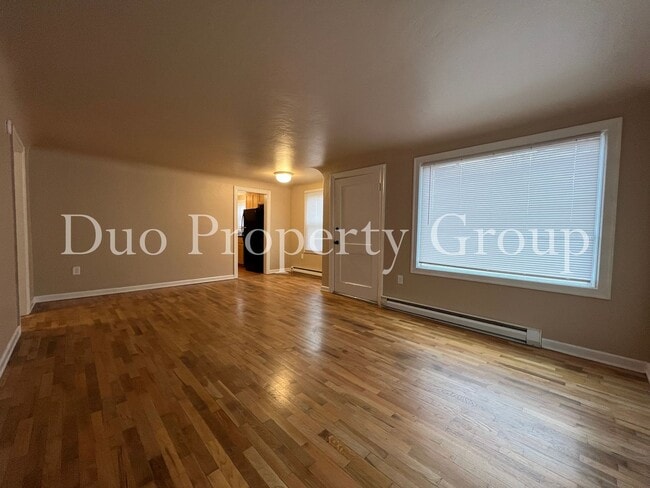 Photo - 13th &amp; Chambers Unit 13th