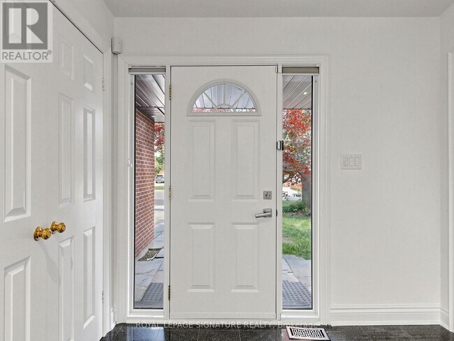 Photo - 164 Banbury Rd