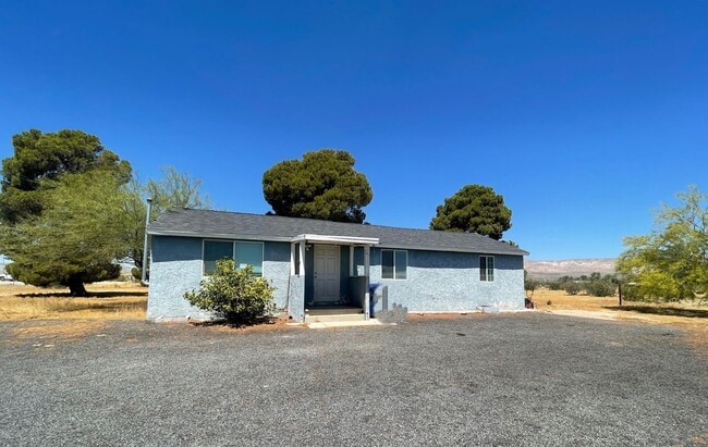 Photo - 601 California City Blvd