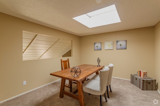 1BR, 1 Loft, 2BA - 1,300 SF - SPRING VILLAS APARTMENTS