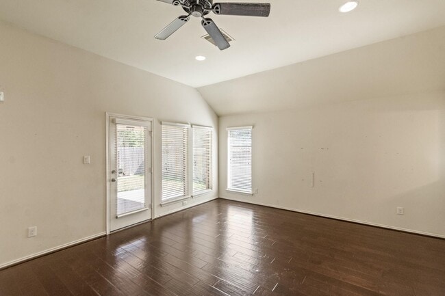 Photo - 2943 Fair Chase Dr