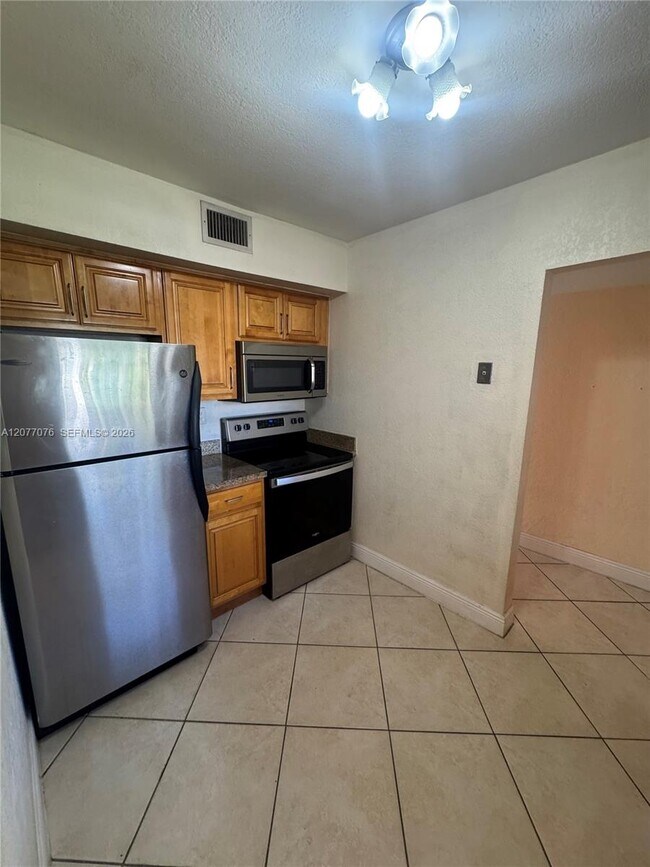 Photo - 8601 SW 94th St Unit 103W