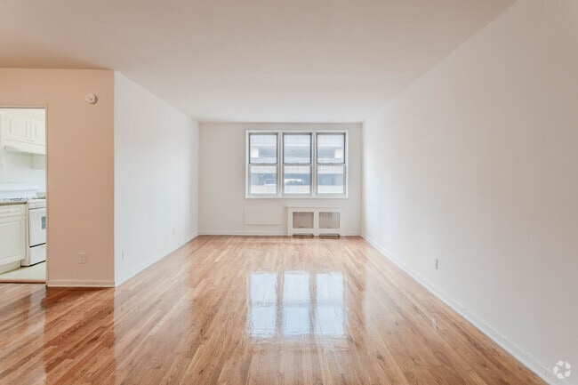 LIVING AREA 1BR