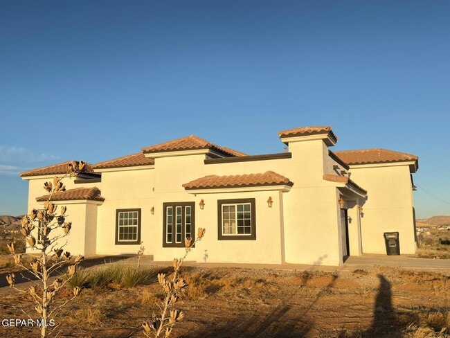 Photo - 5466 Buffalo Creek Dr