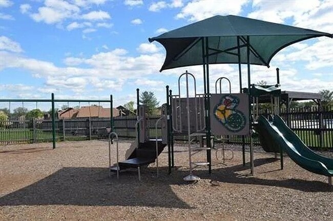 Photo - 119 Westgate Dr