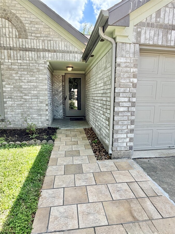 Photo - 17407 Chamberlain Dr