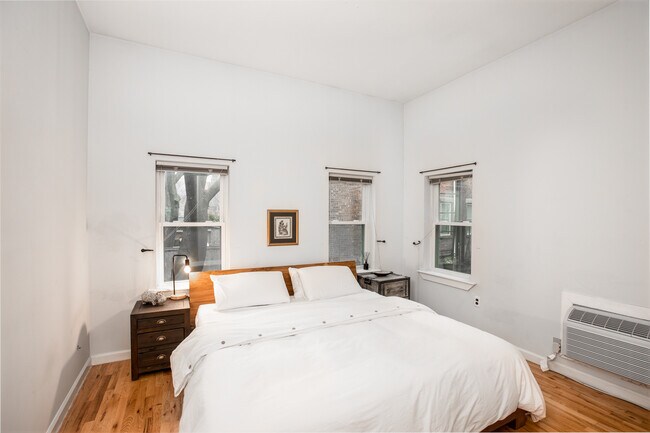 Photo - 310 9th St Unit B