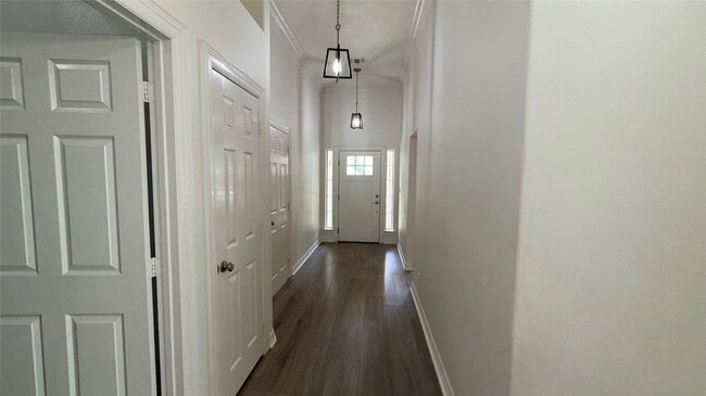 Photo - 1112 Walnut Bend