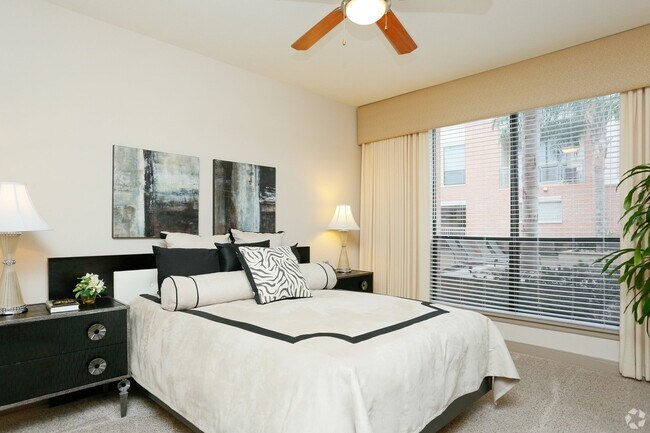 Photo - Save Up to $700 – Move-In Special! Unit VLA1