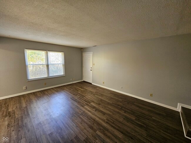 Photo - 3266 Lupine Dr