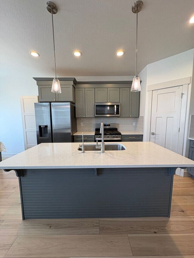 Photo - 1754 N Blaze Ln Unit 1754 N Blaze Ln