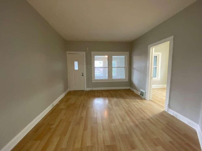 Photo - 7918 Force Ave Unit 1