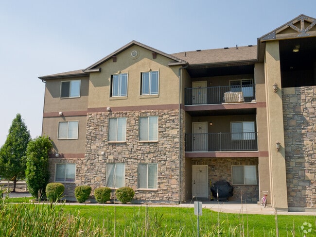 Building Photo - 963 W 670 S Unit #20 Rental