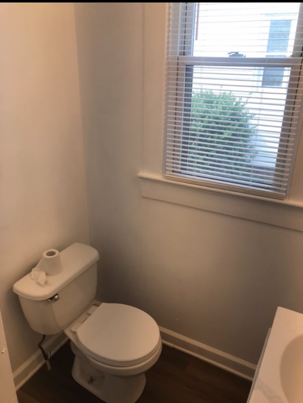 Photo - 1104 N George St