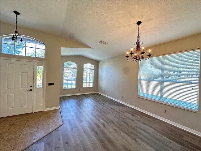 Photo - 8037 Moccasin Trail Dr