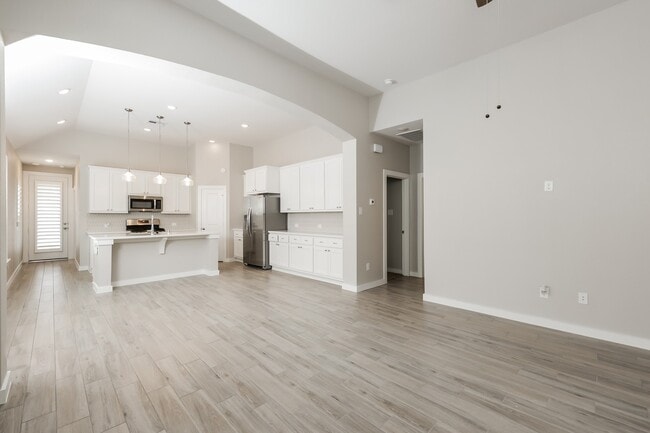 Photo - 235 Aster View Ct
